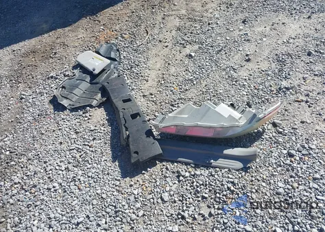 2011 Toyota Camry Le z USA, uszkodzony, nr VIN 4T4BF3EK7BR181520